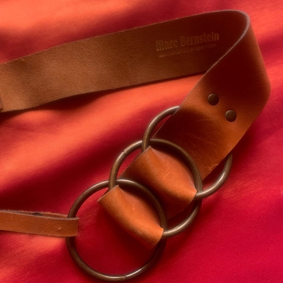 Marc Bernstein handmade brass snap button, brown leather belt M/L - Picture 2 of 3